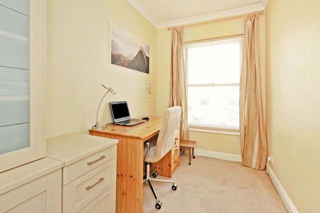  Image of 4 bedroom Terraced house for sale in Gordon Road Clifton Bristol BS8 at Gordon Road Clifton Bristol, BS8 1AW