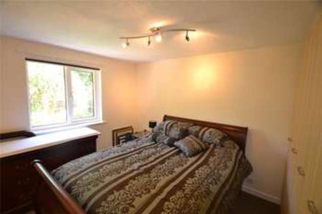  Image of 4 bedroom Detached house for sale in Grange Road Bracknell RG12 at Bracknell Berkshire Easthampstead, RG12 2HZ