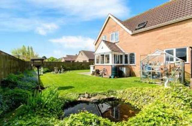  Image of 3 bedroom Detached house for sale in Green Lane Hemingby Horncastle LN9 at Green Lane  Hemingby, LN9 5QH