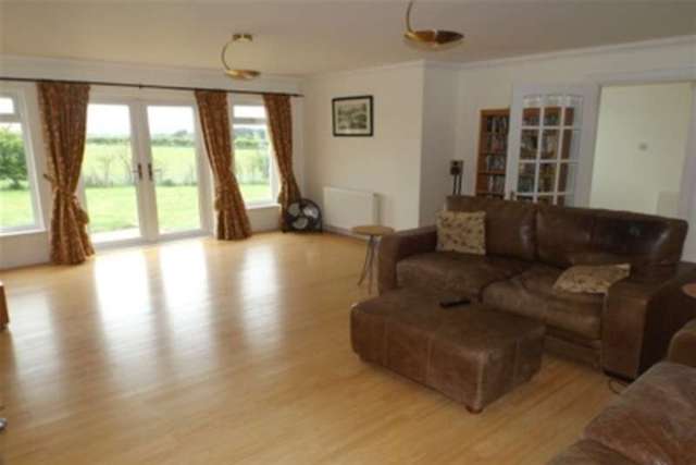  Image of 5 bedroom Detached house to rent in Greens Road Carnwath Lanark ML11 at Lanark, ML11 8TG