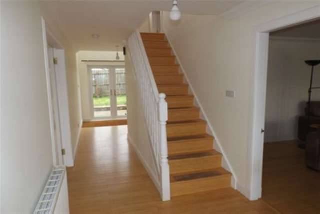  Image of 5 bedroom Detached house to rent in Greens Road Carnwath Lanark ML11 at Lanark, ML11 8TG