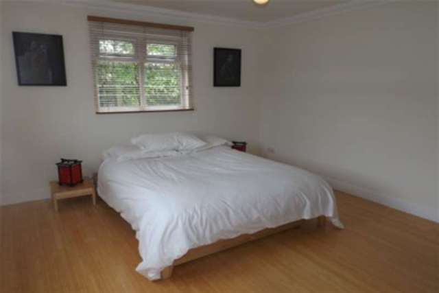  Image of 5 bedroom Detached house to rent in Greens Road Carnwath Lanark ML11 at Lanark, ML11 8TG