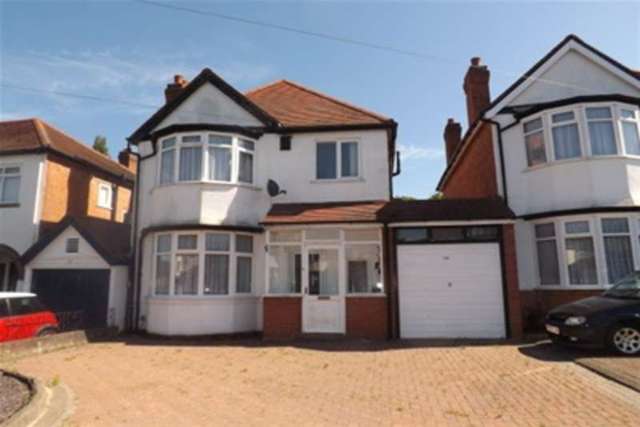 Image of 3 bedroom Detached house to rent in Gresham Road Hall Green Birmingham B28 at Birmingham, B28 0HX