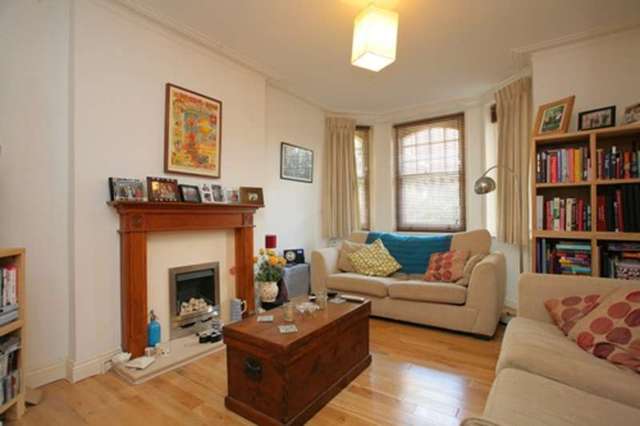  Image of 2 bedroom Flat to rent in Greyhound Road London W6 at Greyhound Road  London, W6 8NY