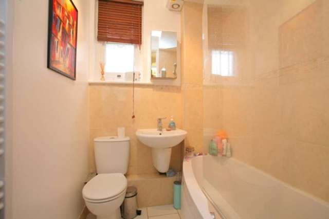  Image of 2 bedroom Flat to rent in Greyhound Road London W6 at Greyhound Road  London, W6 8NY
