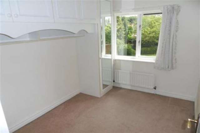 Image of 4 bedroom Detached house to rent in Greystoke Park Gosforth Newcastle upon Tyne NE3 at Newcastle upon Tyne, NE3 2DZ
