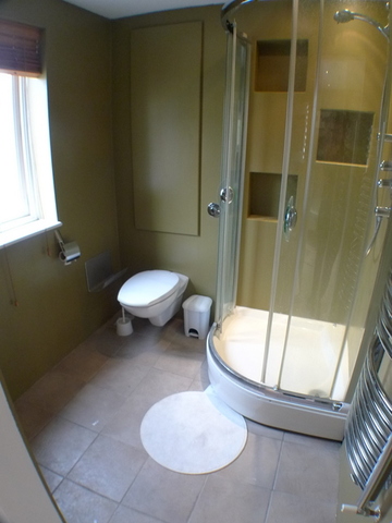  Image of 4 bedroom Flat to rent in Grove Street London SE8 at Deptford  London, SE8 3RF