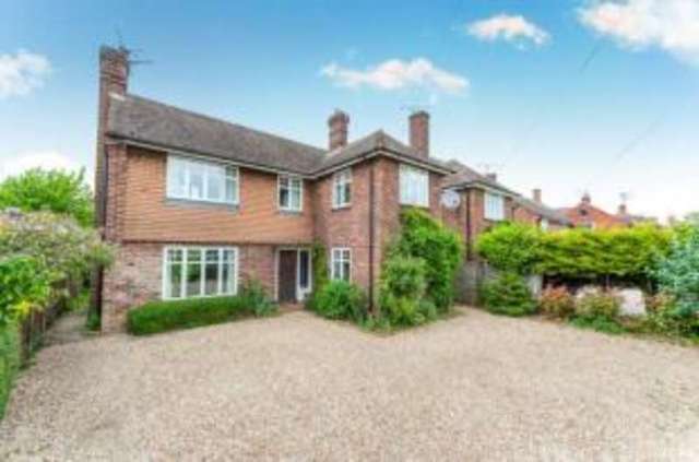  Image of 3 bedroom Detached house for sale in Coltsfoot Drive Burpham Guildford GU1 at Guildford Surrey Burpham, GU1 1YH