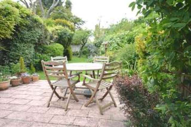  Image of 2 bedroom Semi-Detached house for sale in The Croft Haddenham Aylesbury HP17 at The Croft Haddenham Aylesbury, HP17 8AS