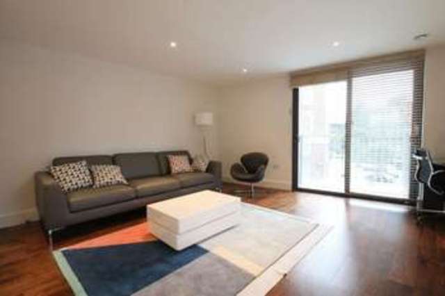  Image of 2 bedroom Property to rent in Hall Street London EC1V at London  London, EC1V 7PR