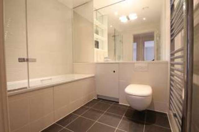  Image of 2 bedroom Property to rent in Hall Street London EC1V at London  London, EC1V 7PR