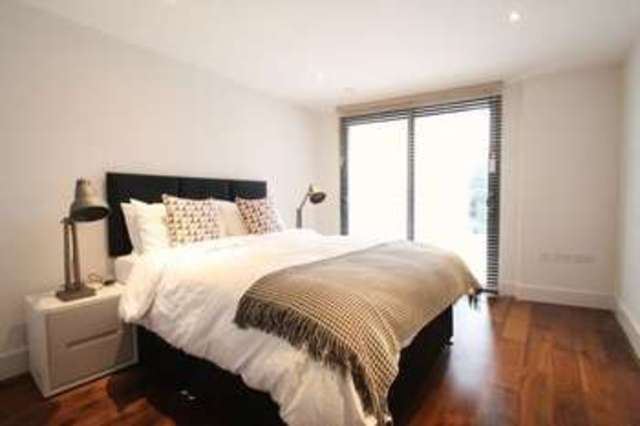  Image of 2 bedroom Property to rent in Hall Street London EC1V at London  London, EC1V 7PR