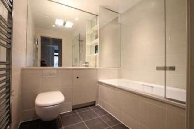  Image of 3 bedroom Property to rent in Hall Street London EC1V at London  London, EC1V 7PR