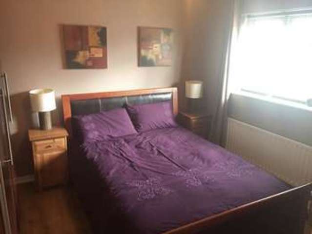  Image of 4 bedroom Semi-Detached house to rent in Hallam Crescent Wolverhampton WV10 at Hallam Crescent  Wolverhampton, WV10 9YA