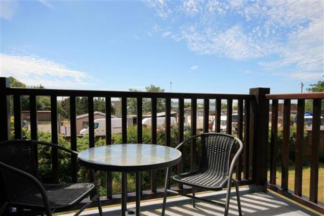  Image of 1 bedroom Retirement Property for sale in Hamble Lane Hamble Southampton SO31 at Hamble-le-Rice, SO31 4QE