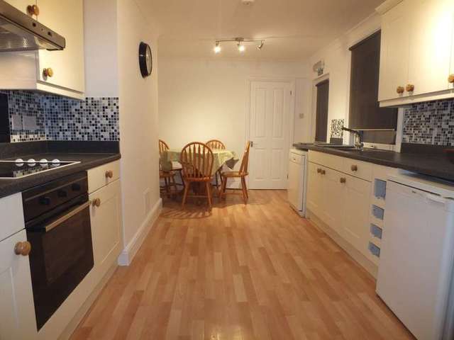  Image of 1 bedroom Detached house to rent in Hamilton Road Earley Reading RG1 at Reading Berkshire Reading, RG1 5RD