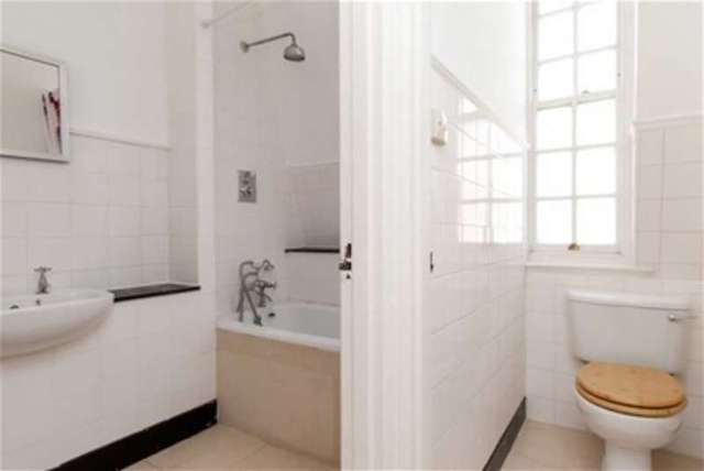  Image of 4 bedroom Flat to rent in St. Johns Wood High Street London NW8 at London, NW8 7DX