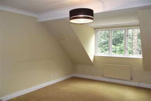  Image of 3 bedroom Flat to rent in Harborne Road Edgbaston Birmingham B15 at Birmingham, B15 3UH