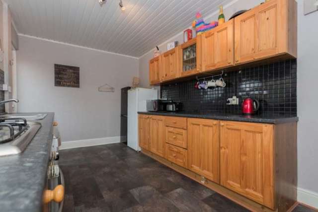  Image of 3 bedroom End of Terrace for sale in Hareshaw Drive Kilmarnock KA3 at Kilmarnock, KA3 2EY