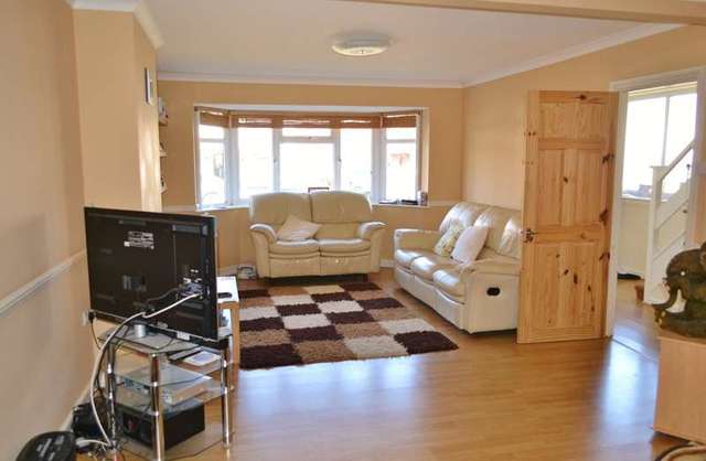  Image of 3 bedroom Semi-Detached house for sale in Harewood Gardens South Croydon CR2 at Sanderstead South Croydon, CR2 9BG