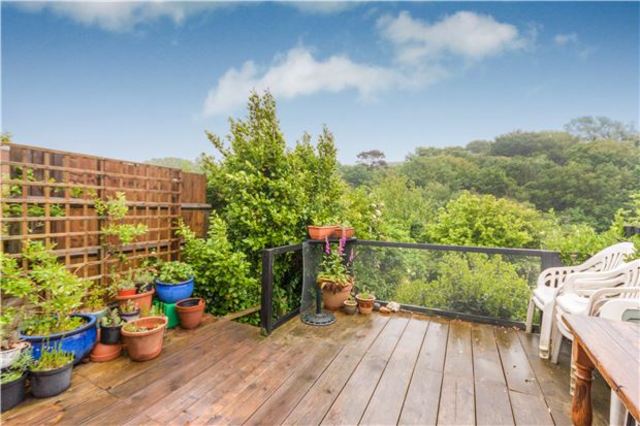  Image of 3 bedroom Terraced house for sale in Harold Road Hastings TN35 at East Sussex, TN35 5NG