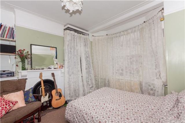  Image of 3 bedroom Terraced house for sale in Harold Road Hastings TN35 at East Sussex, TN35 5NG