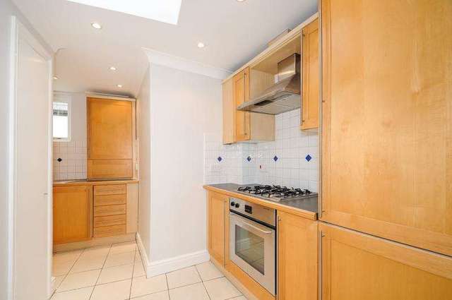  Image of 2 bedroom Flat to rent in High Street Harrow-on-the-Hill Harrow HA1 at Harrow On The Hill  Harrow on the Hill, HA1 3LL