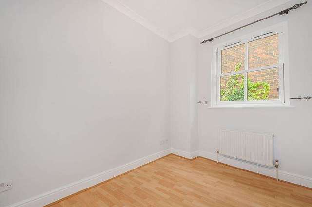  Image of 2 bedroom Flat to rent in High Street Harrow-on-the-Hill Harrow HA1 at Harrow On The Hill  Harrow on the Hill, HA1 3LL