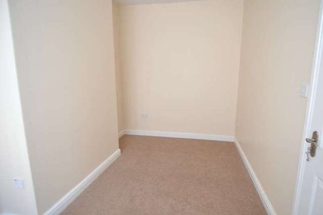 Image of 3 bedroom Property to rent in Harrow Road Selly Oak Birmingham B29 at Harrow Road Selly Oak Birmingham, B29 7DN