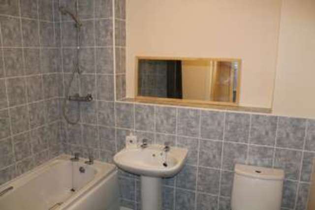  Image of 2 bedroom Flat to rent in Hartford Street Heaton Newcastle upon Tyne NE6 at Hartford Street Heaton Newcastle Upon Tyne, NE6 5BX