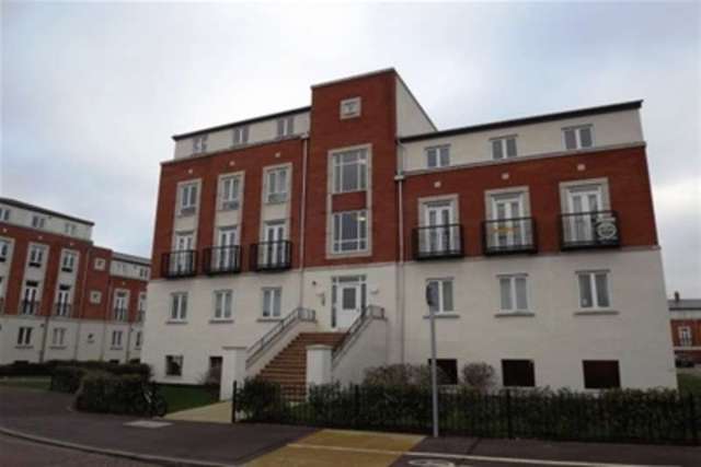  Image of 3 bedroom Flat to rent in Dragon Road Hatfield AL10 at Hatfield, AL10 9NX