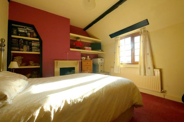  Image of 3 bedroom Semi-Detached house for sale in Haydens Lane Nuffield Henley-on-Thames RG9 at Haydens Lane  Nuffield, RG9 5TY