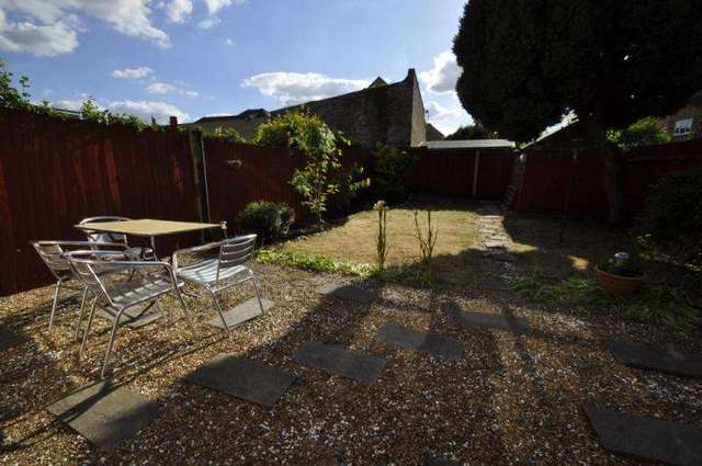  Image of 3 bedroom Detached house to rent in Haydons Road London SW19 at London  Haydons Road, SW19 8TR