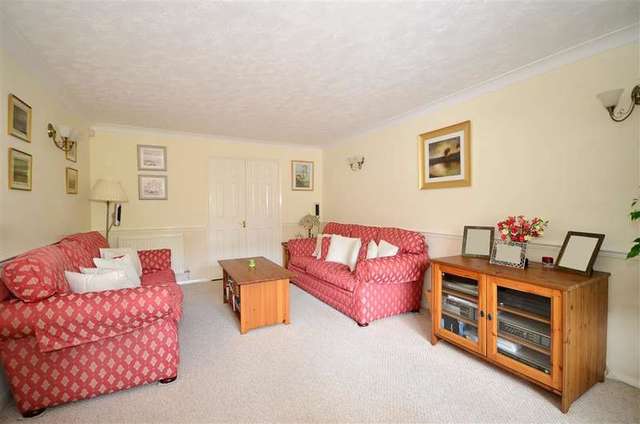  Image of 5 bedroom Detached house for sale in Hazelwood Drive Maidstone ME16 at Maidstone Kent Maidstone, ME16 0EA