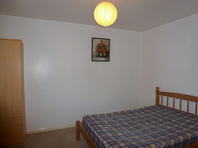  Image of 1 bedroom Flat to rent in Outram Road Southsea PO5 at Outram Road  Southsea, PO5 1QX