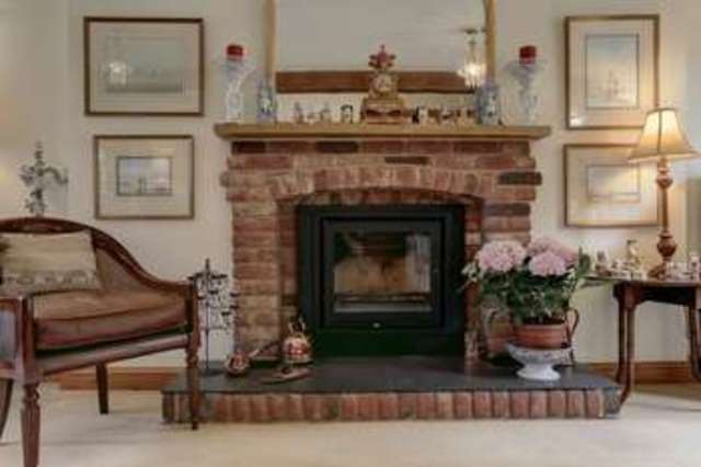  Image of 4 bedroom Detached house for sale in Low Road Hellesdon Norwich NR6 at 29 Low Road Hellesdon Norwich, NR6 5AE