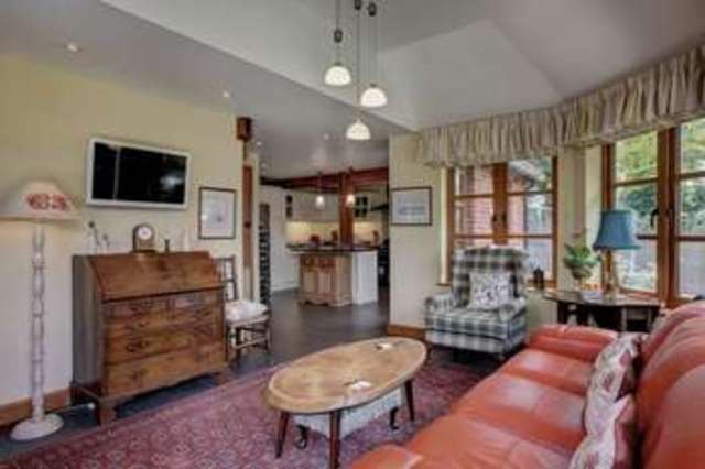  Image of 4 bedroom Detached house for sale in Low Road Hellesdon Norwich NR6 at 29 Low Road Hellesdon Norwich, NR6 5AE