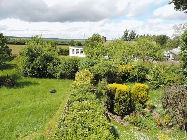  Image of 3 bedroom Semi-Detached house to rent in High Elms School Lane Carlton Bedford MK43 at School Lane Carlton Bedford, MK43 7LF