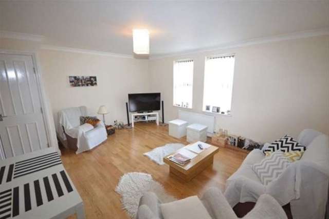  Image of 1 bedroom Flat to rent in High Road Leyton London E10 at London, E10 5FQ