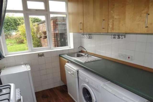  Image of 4 bedroom Semi-Detached house to rent in High Storrs Drive Sheffield S11 at Sheffield, S11 7LN