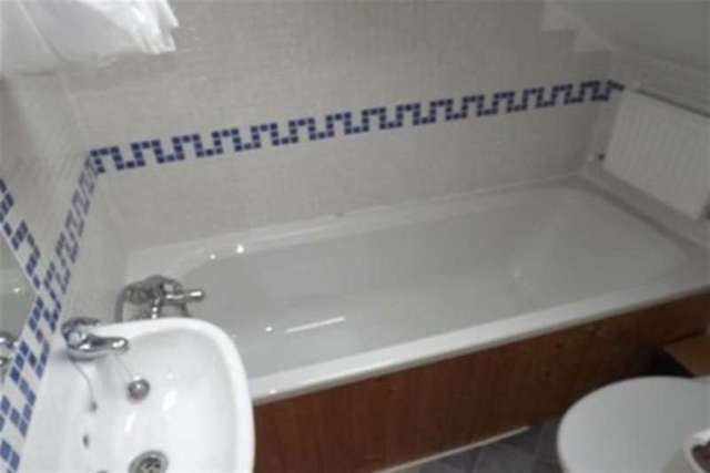  Image of 4 bedroom Semi-Detached house to rent in High Storrs Drive Sheffield S11 at Sheffield, S11 7LN
