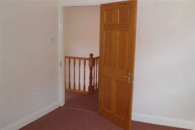  Image of 2 bedroom Property to rent in High Street Ramsgate CT11 at Ramsgate, CT11 9UA