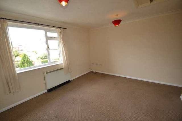  Image of 1 bedroom Flat to rent in High Street Irthlingborough Wellingborough NN9 at Irthlingborough Wellingborough Irthlingborough, NN9 5RA