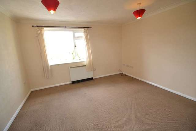  Image of 1 bedroom Flat to rent in High Street Irthlingborough Wellingborough NN9 at Irthlingborough Wellingborough Irthlingborough, NN9 5RA