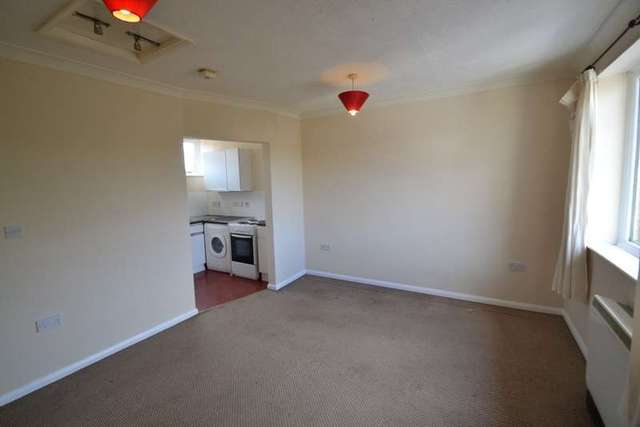  Image of 1 bedroom Flat to rent in High Street Irthlingborough Wellingborough NN9 at Irthlingborough Wellingborough Irthlingborough, NN9 5RA