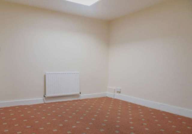  Image of 2 bedroom Flat to rent in High Street London E13 at High Street  London, E13 0AJ