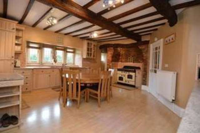  Image of 4 bedroom Detached house for sale in High Street Normanton WF6 at Normanton West Yorkshire Normanton, WF6 1NW