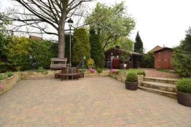  Image of 4 bedroom Detached house for sale in High Street Normanton WF6 at Normanton West Yorkshire Normanton, WF6 1NW