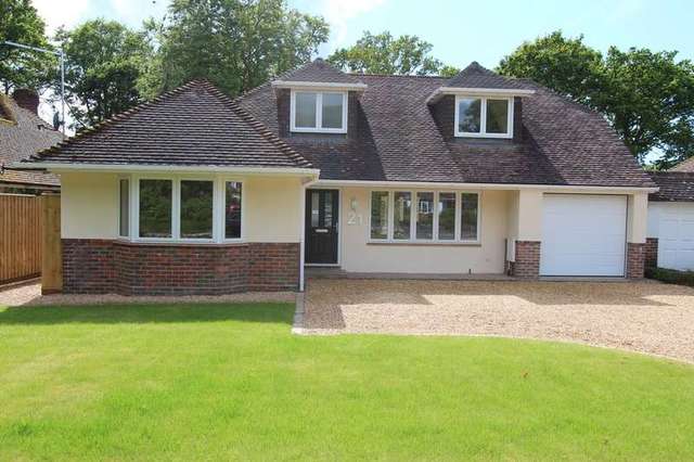  Image of 4 bedroom Detached house for sale in Terrington Avenue Highcliffe Christchurch BH23 at Highcliffe On Sea Christchurch Dorset, BH23 4RL