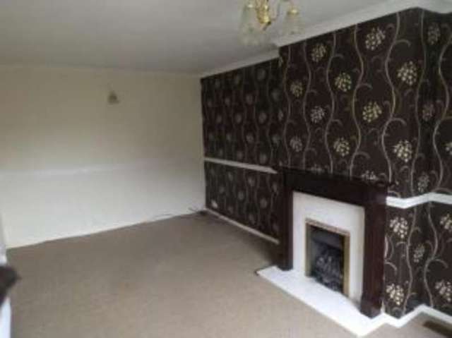  Image of 3 bedroom Semi-Detached house for sale in Highfield Crescent Meltham Holmfirth HD9 at Meltham Holmfirth Meltham, HD9 5RG